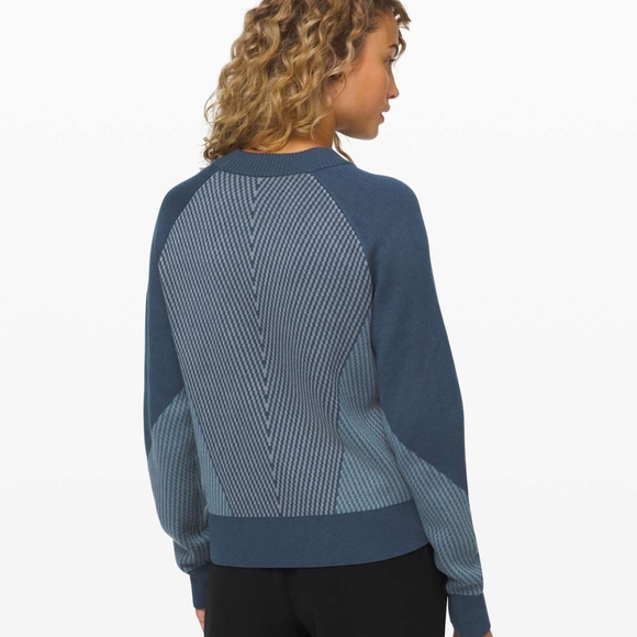 Lululemon Here for Serenity Sweater Night Diver / Blue Charcoal / Petrol Blue S - Picture 4 of 4